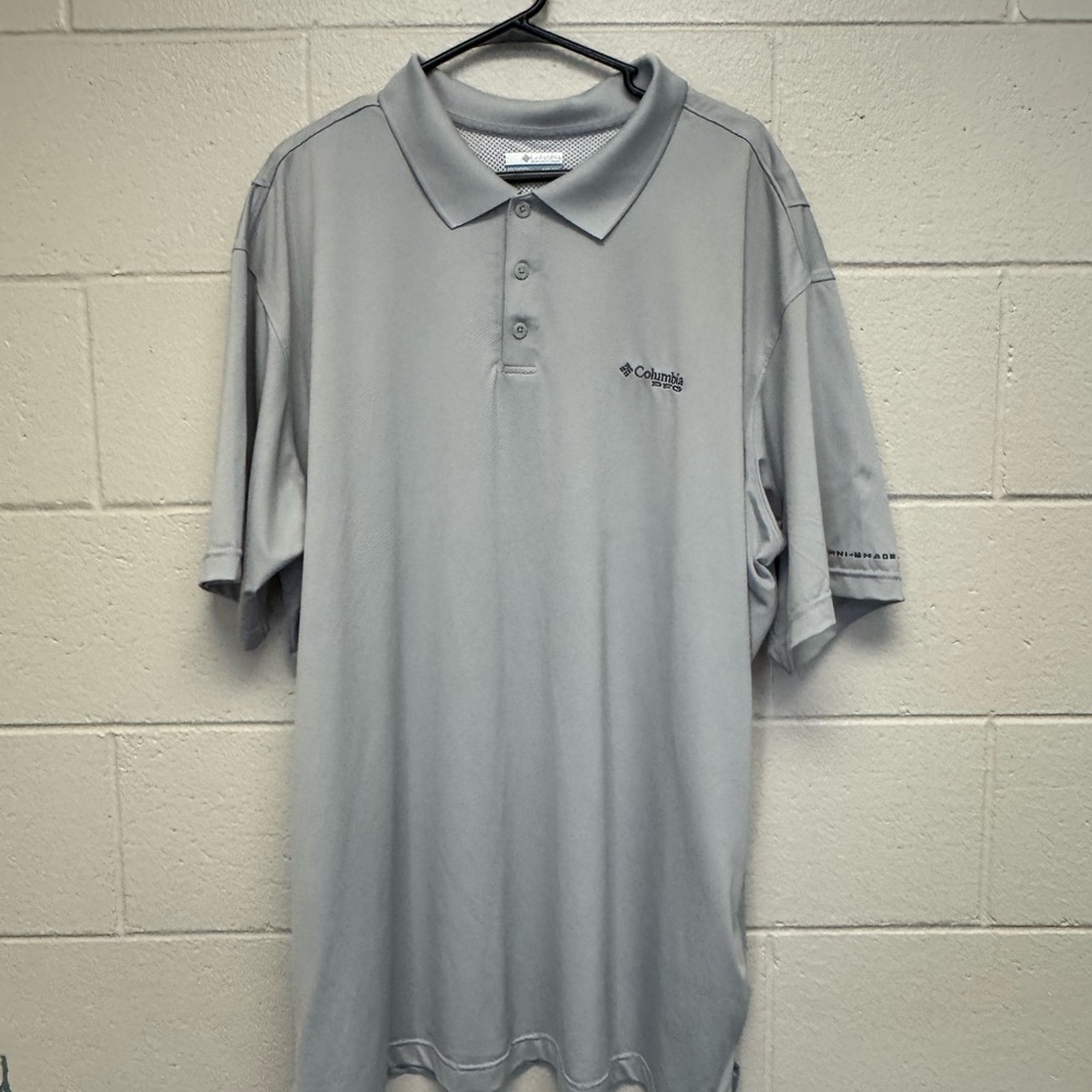 Columbia Gray Polo Shirt Classic Design Short Sleeves